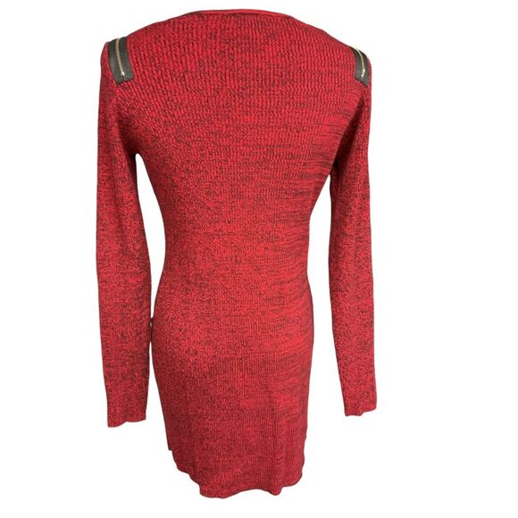 AGB Women's Long Sleeve Sweater‎ Dress Red Black Zip Shoulder Size L Knit - Picture 4 of 13